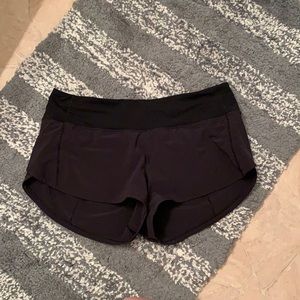 Lululemon Speed Up Short | 2.5” | Size 6